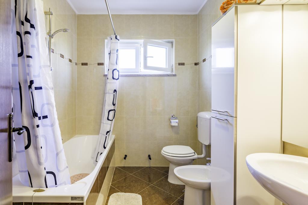 Apartmani Radmila Nova Vas  المظهر الخارجي الصورة